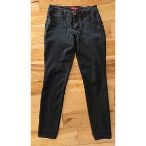 Black Skinny Leg Jeans by Dress Barn Sz 4